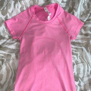 lululemon swiftly tech short sleeve-bubblegum pink